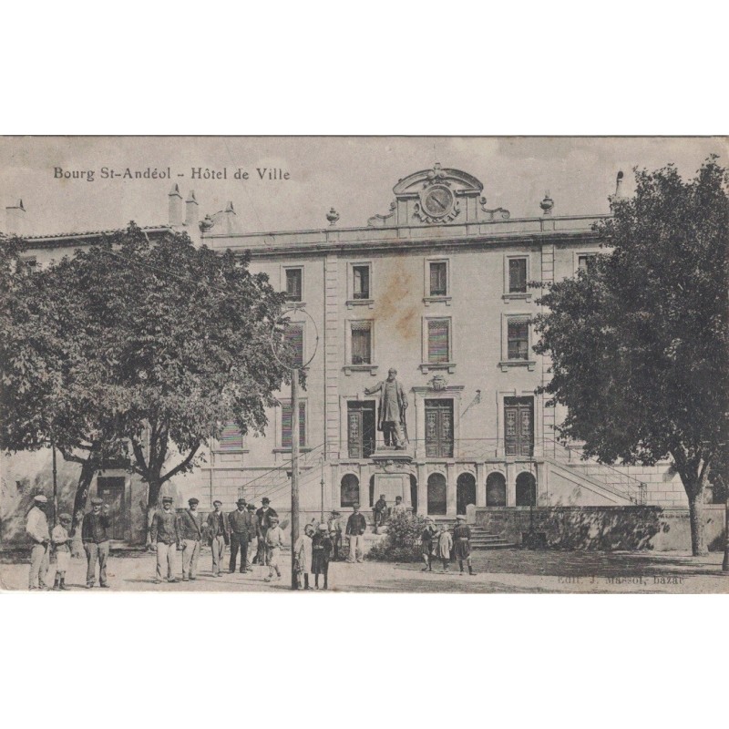 BOURG ST ANDEOL - HOTEL DE VILLE - ANIMATION - TACHE BRUNE SUR BATIMENT - CARTE DATEE DE 1911.