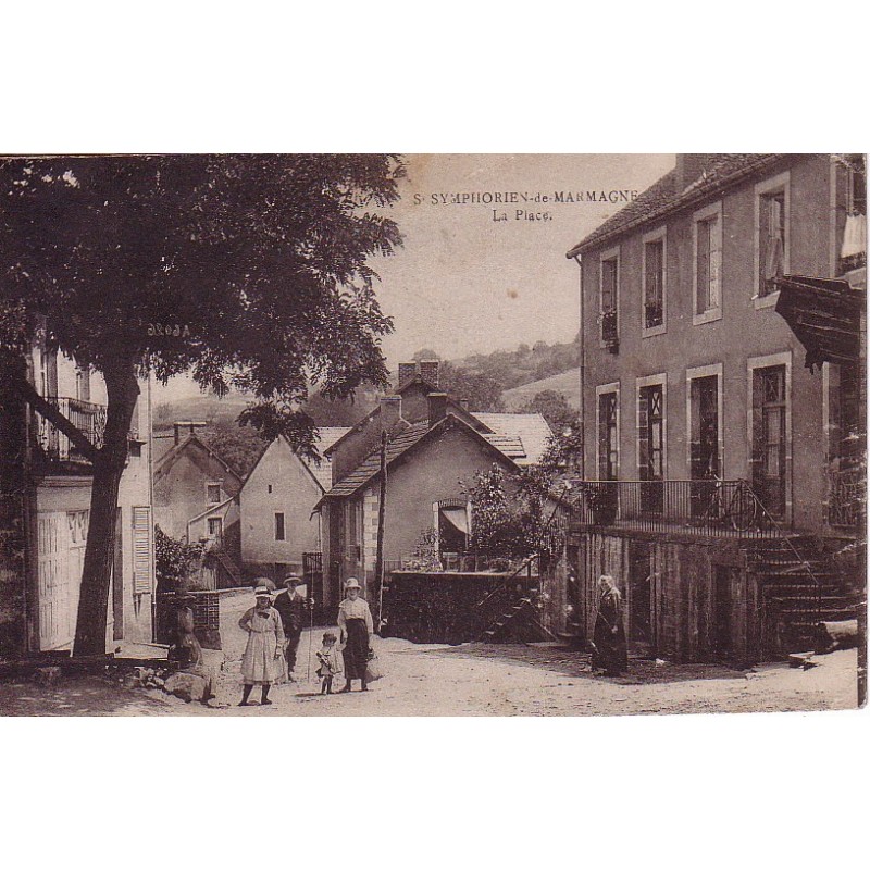 SAONE ET LOIRE - ST SYMPHORIEN-DE-MARMAGNE - LA PLACE - CARTE DATEE DE 1922.