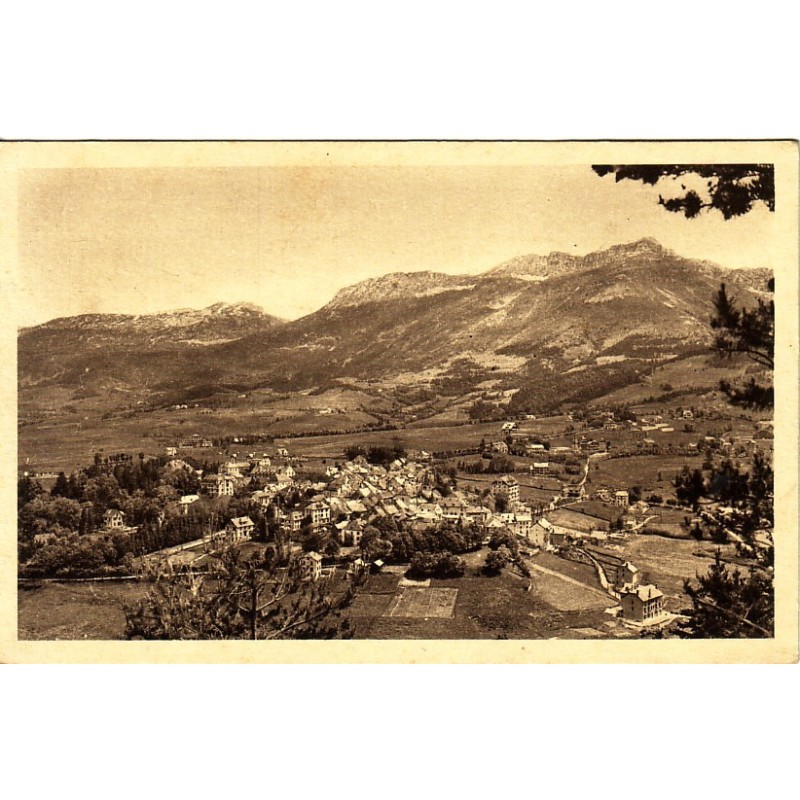 VILLARD DE LANS - VUE GENERALE - DATEE DE 1938.