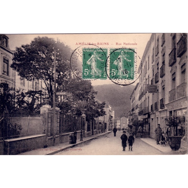 AMELIE LES BAINS - RUE NATIONALE.