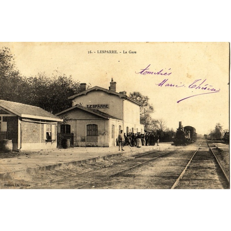 LESPARRE - LA GARE - LOCOMOTIVE - ANIMATION.