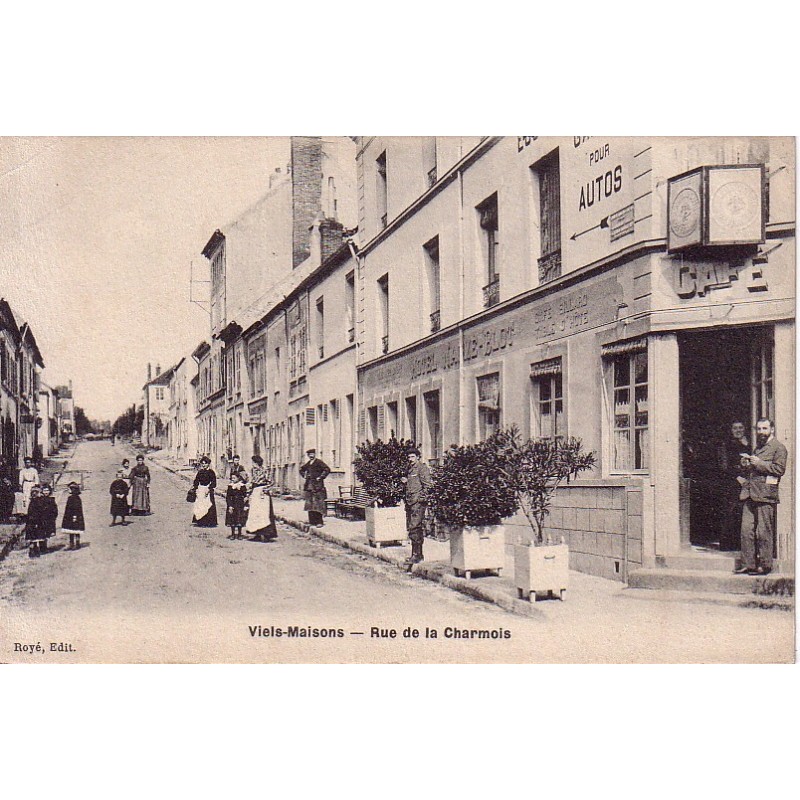 VIELS-MAISON - RUE DE LA CHARMOIS.