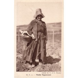VIEILLE VIGNERONNE.