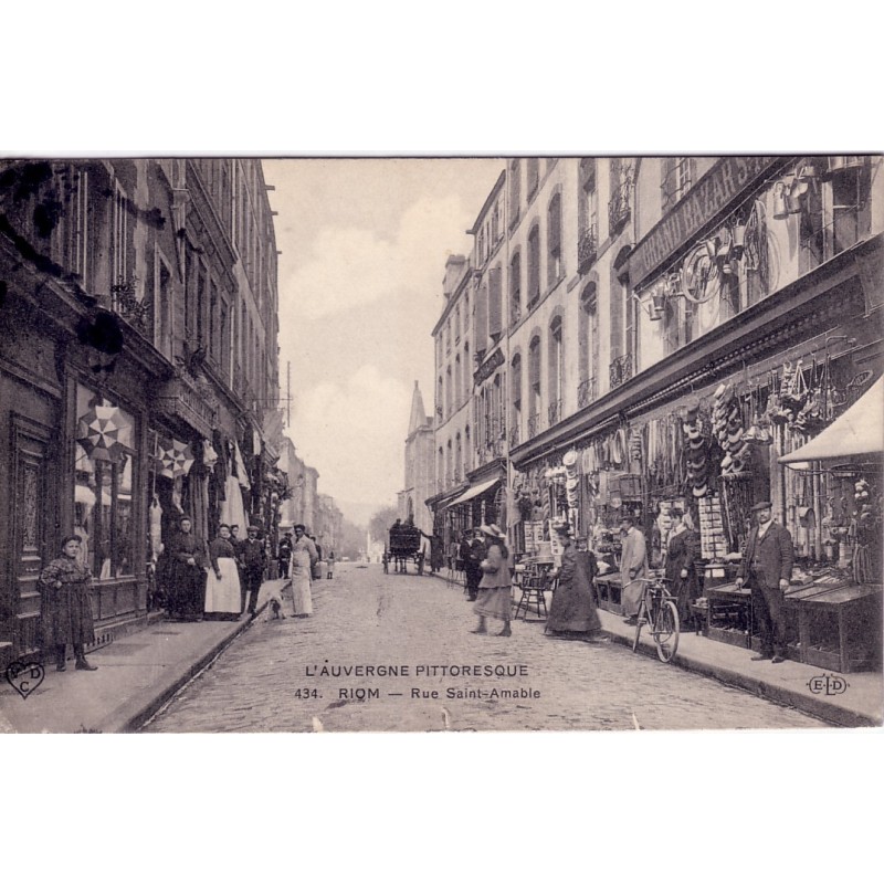 RIOM - RUE SAINT AMABLE - CARTE DATEE DE 1912.