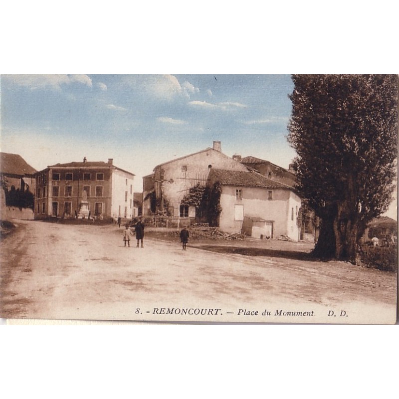 VOSGES - REMONCOURT - PLACE DU MONUMENT.