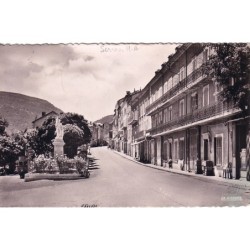 SERRES - AVENUE DE NYONS -...