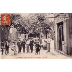 PUYLOUBIER - PLACE CENTRALE.