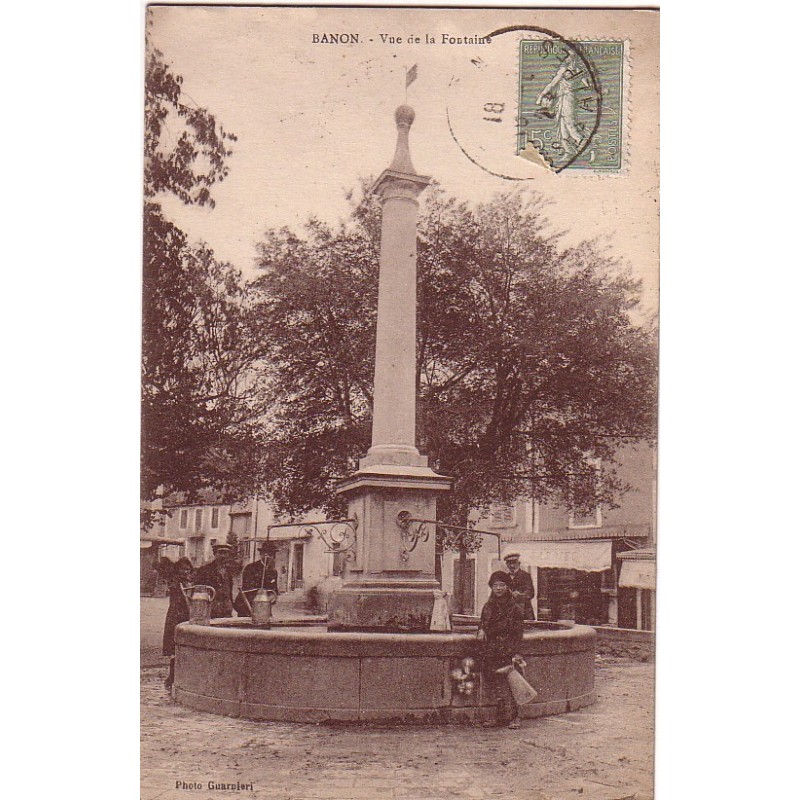 BANON - VUE DE LA FONTAINE - CARTE DATEE DE 1924.