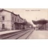 SORGUES - INTERIEUR DE LA GARE.