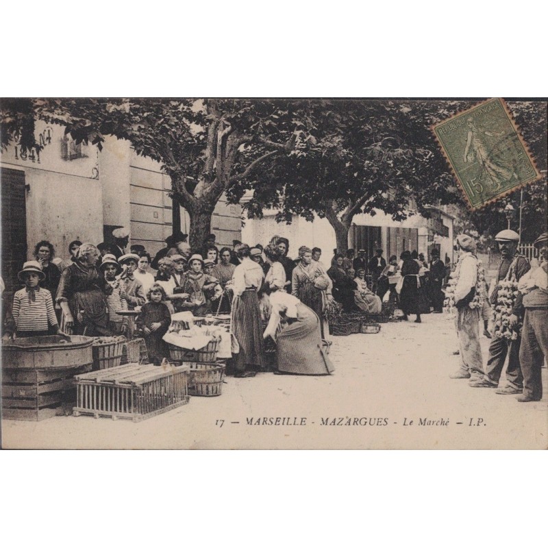 MARSEILLE - MAZARGUES - LE MARCHE - SUPERBE ANIMATION - RARE CARTE - DATEE DE 1918.