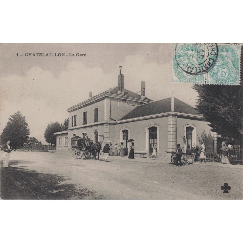 CHATELAILLON - LA GARE - ANIMATION - ATTELAGE - DILIGENCE - CARTE DATEE DE 1905.