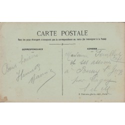 VAUREAL - LA GARE - LOCOMOTIVE AVEC CHAUFFEUR - GROS PLAN - CARTE DATEE DE 1933.