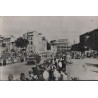 ITALIE - ROME - 15 JUIN 1944 - LES TROUPES FRANCAISES DEFILENT A ROME - AU FOND LE COLISEUM - NON CIRCULEE - DECHIRURE EN HAUT..