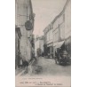 PONS - RUE GAMBETTA - AUTOMOBILE - COMMERCE - ANIMATION - NON CIRCULEE.