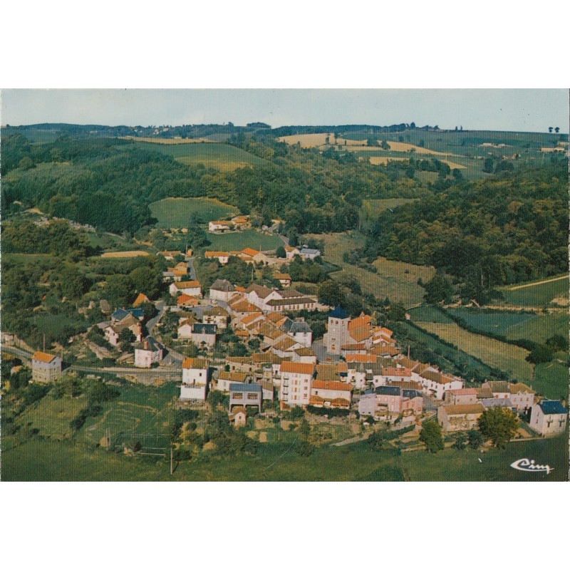 BOISSET - VUE GENERALE AERIENNE - CARTE NON CIRCULEE.