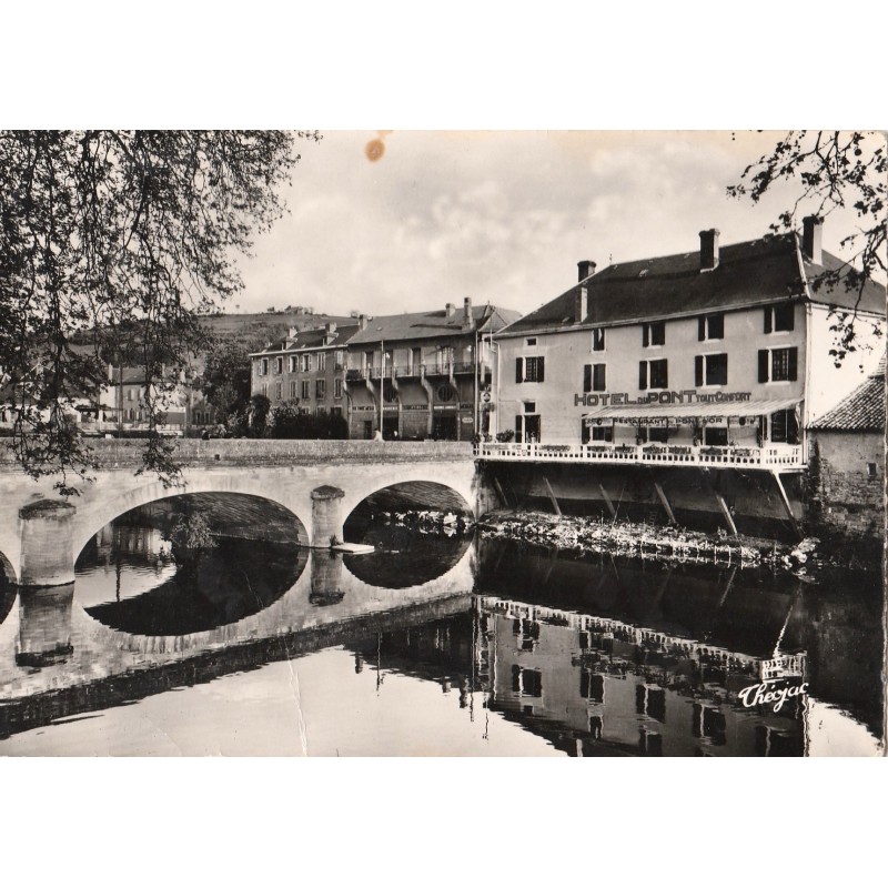 FIGEAC - LE CELE ET L'HOTEL DU PONT D'OR - FAURE PROPRIETAIRE - CARTE DATEE DE 1959.