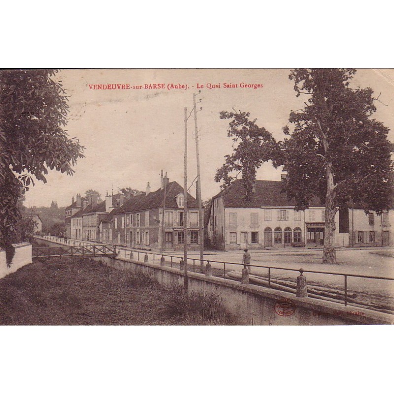 VENDEUVRE SUR BARSE - LE QUAI SAINT GEORGES -  CARTE AVEC LONG TEXTE DATEE DE 1910.