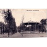 CORBEIL - ALLEE SAINT JEAN - LE KIOSQUE A MUSIQUE - CARTE DATEE DE 1927.