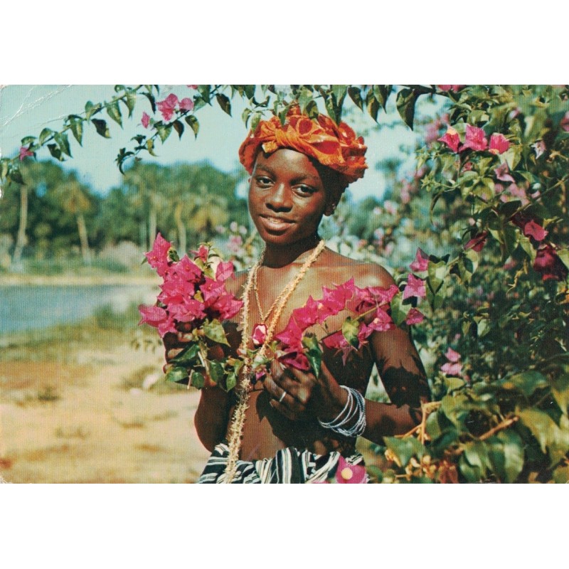 DU POLE NORD AU POLE SUD - N°5 - SIERRA LEONE - JEUNE FILLE AUX FLEURS - PLASMARINE - 1958-1959.