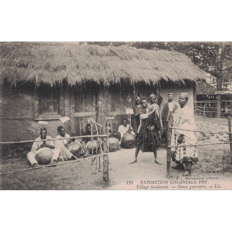 PARIS - EXPOSITION COLONIALE INTERNATIONALE 1907 - VILLAGE SOUDANAIS - CARTE NON CIRCULEE.