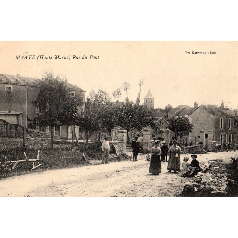 MAATZ - RUE DU PONT - ANIMATION - ENFANT - CARTE DATEE DE 1909.