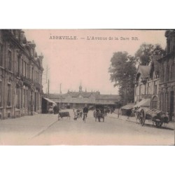 ABBEVILLE - L'AVENUE DE LA...