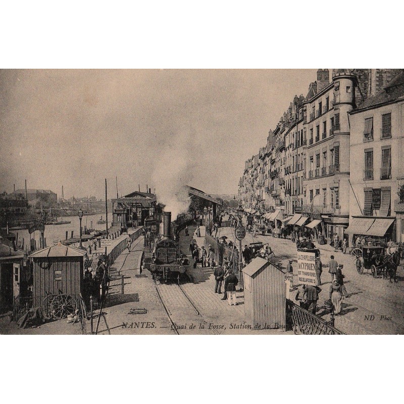 NANTES - LA QUAI DE LA FOSSE - STATION DE LA BOURSE - LOCOMOTIVE - ANIMATION - CARTE DATEE DE 1907.
