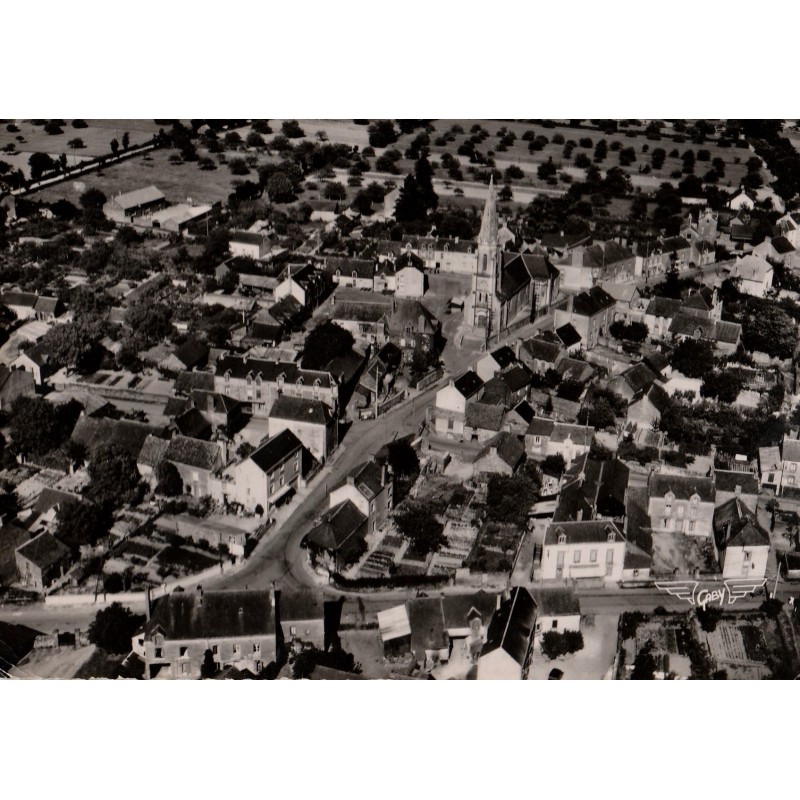 BESLE - VUE AERIENNE- CARTE DATEE DE 1953.