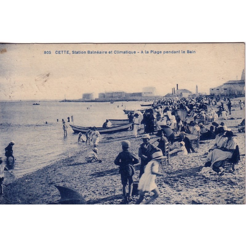 SETE - CETTE - STATION BALNEAIRE ET CLIMATIQUE - LA PLAGE PENDANT LE BAIN - CARTE AVEC TEXTE.