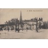 BOURG - PLACE ET PYRAMIDE JOUBERT - CARTE DATEE DE 1914.