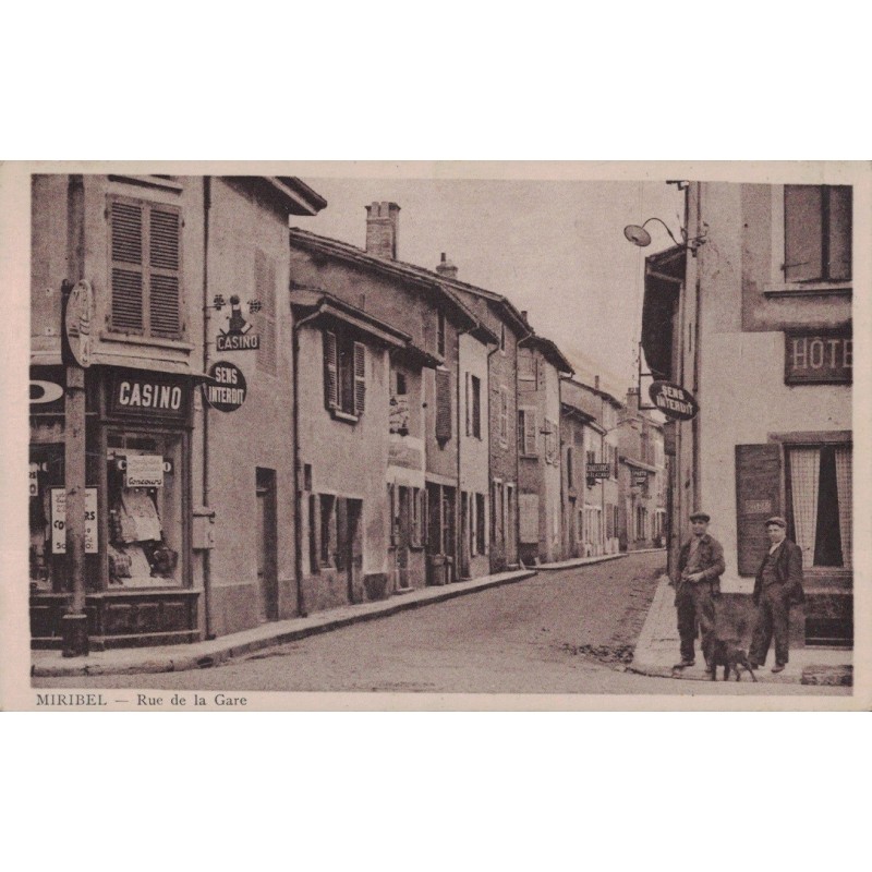 MIRIBEL - RUE DE LA GARE - CARTE AVEC TEXTE.