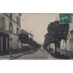 FRANCONVILLE - LE BOULEVARD...