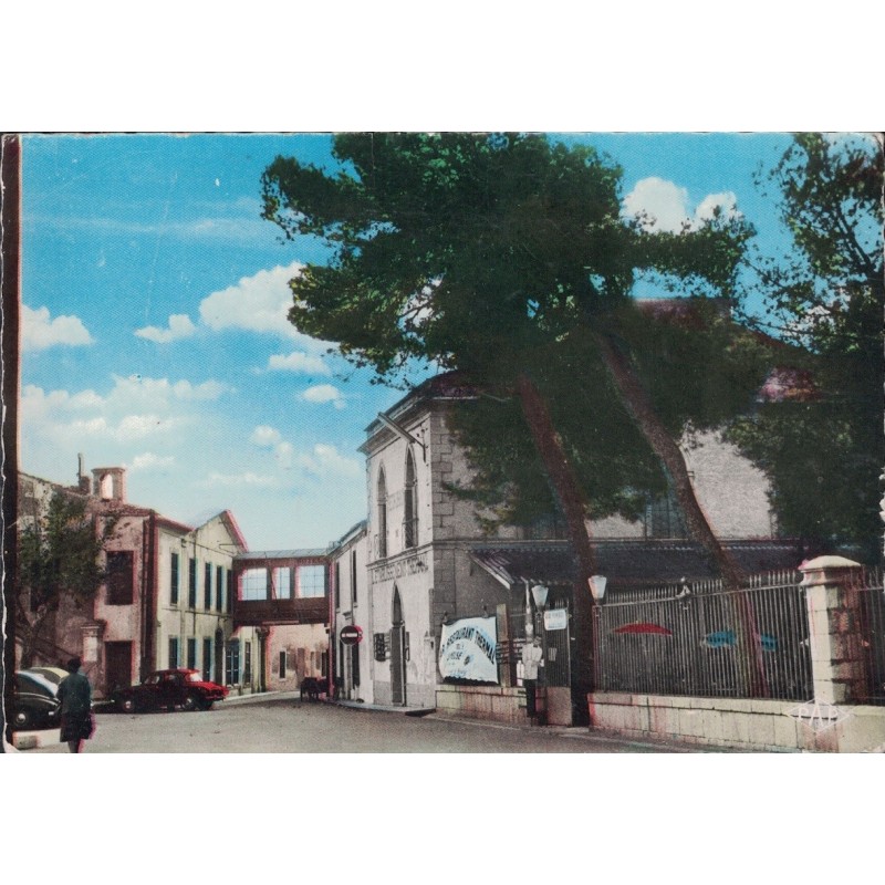 BALARUC LES BAINS - ETABLISSEMENT THERMAL - CARTE NON CIRCULEE.