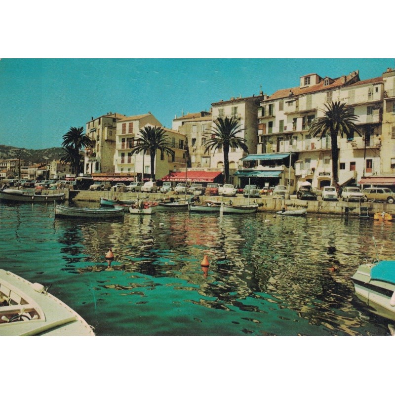 CALVI - SUR LE PORT - CARTE NON DATEE DE 1977.