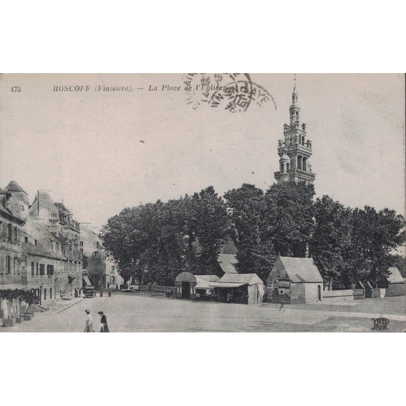 ROSCOFF - LA PLACE DE L'EGLISE - CARTE DATEE DE 1910.