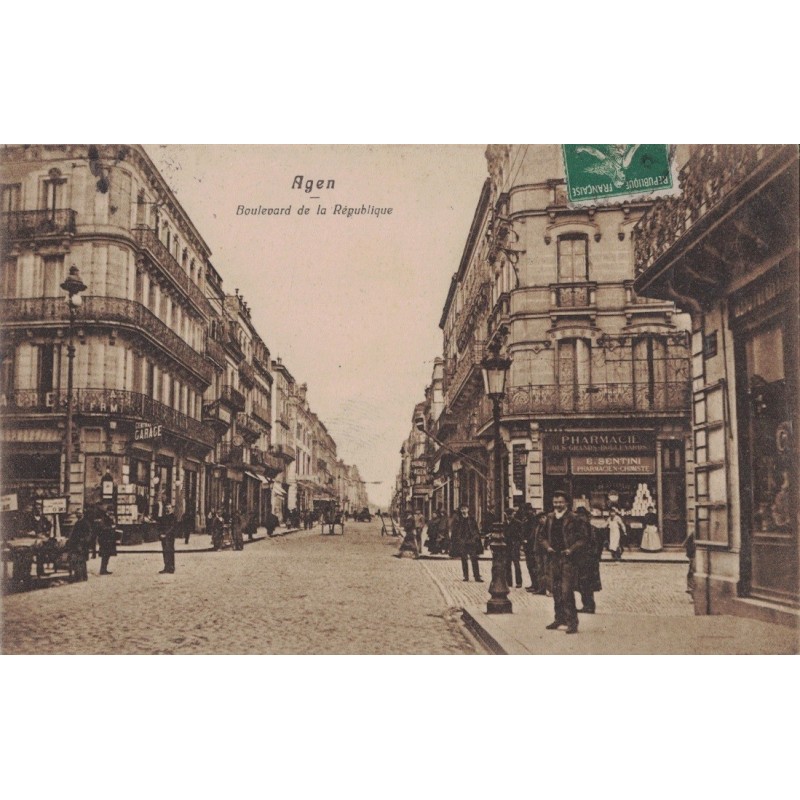 AGEN - BOULEVARD DE LA REPUBLIQUE - CARTE DATEE DE 1913..