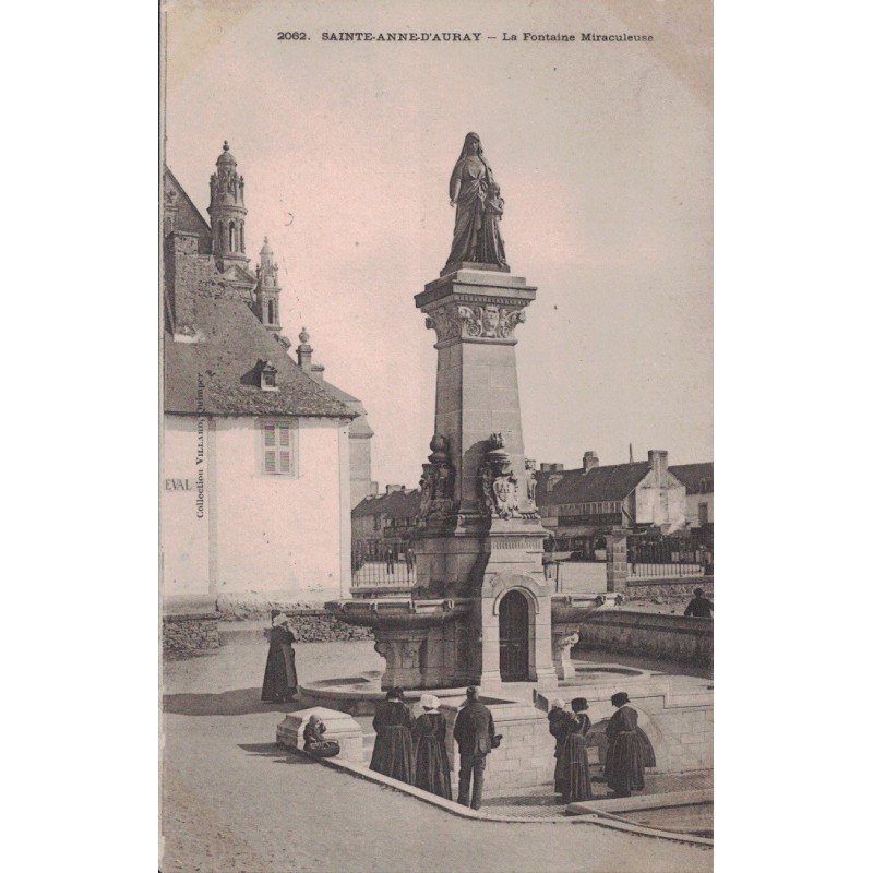 SAINTE ANNE D'AURAY - LA FONTAINE MIRACULEUSE - CARTE NON CIRCULEE.