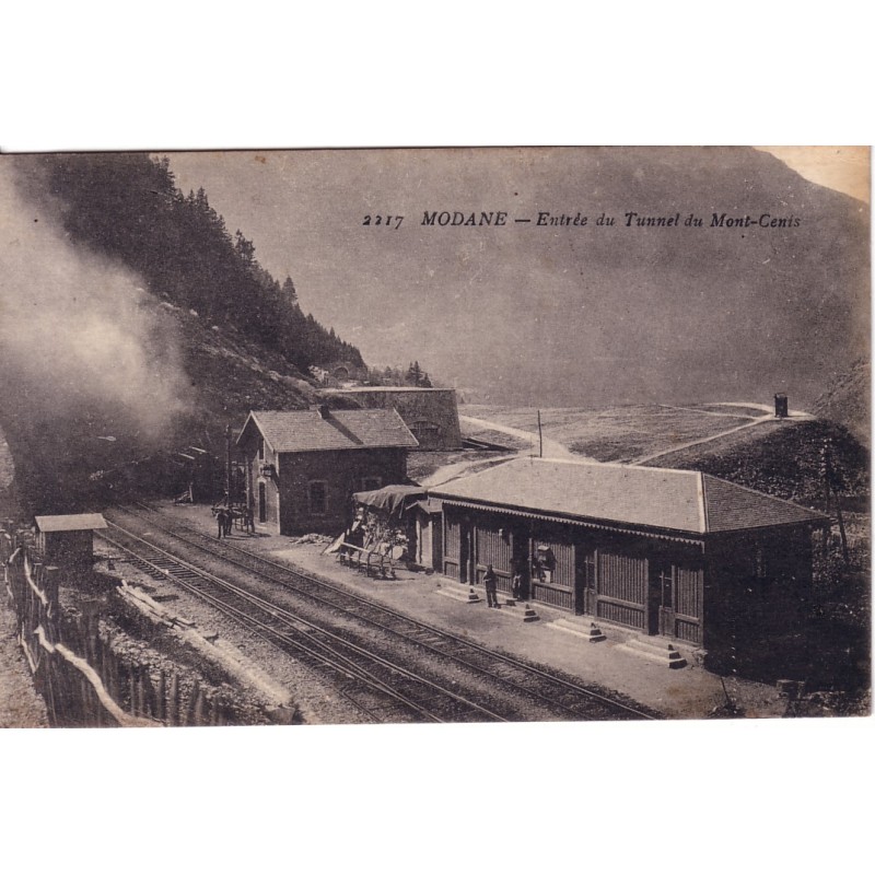 MODANE -ENTREE DU TUNNEL DU MONT CENIS - LA GARE - CARTE DATEE DE 1912.