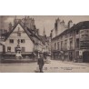 DIJON - PLACE FRANCOIS RUDE ET RUE DES FORGES - RESTAURANT MOULIN A VENT - CARTE DATEE DE 1927.