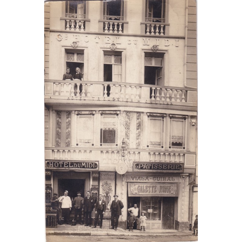 LE VIGAN - HOTEL DU MIDI VIALA - GUIBAL - CARTE PHOTO DE 1912 - CACHET CONVOYEUR TRAIN LE VIGAN A SOMMIERES.