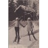 CHAMONIX - PREMIERS PAS - DEUX SKIEUSES - CARTE POSTALE AVEC TEXTE.