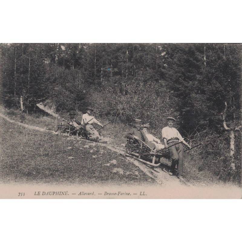 ALLEVARD LES BAINS - BRAME FARINE - DESCENTE EN TRAINEAU DU CHALET DE BRAME FARINE - CARTE NON CIRCULEE