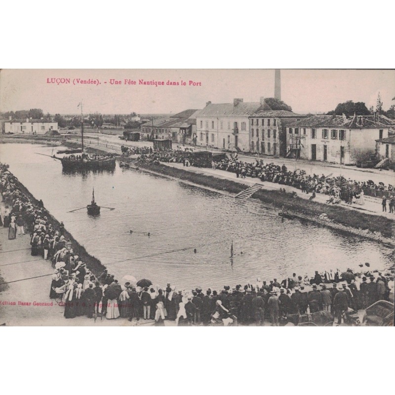 LUCON - UNE FETE NAUTIQUE DANS LE PORT - CARTE DATEE DE 1919.