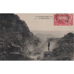 LA SOUFRIERE - LE VOLCAN -...