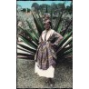 GUADELOUPE - JEUNE FILLE EN COSTUME LOCAL - CARTE NON CIRCULEE.