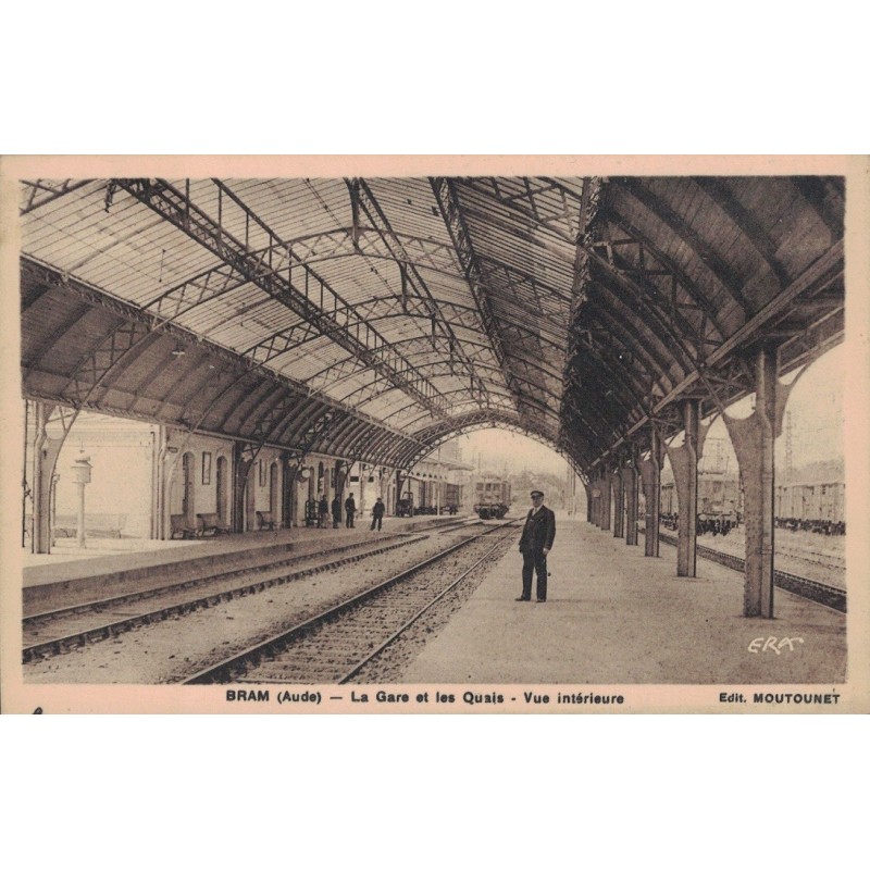 BRAM LA GARE - AUDE - LA GARE ET LES QUAIS - VUE INTERIEURE - CARTE POSTALE NEUVE.