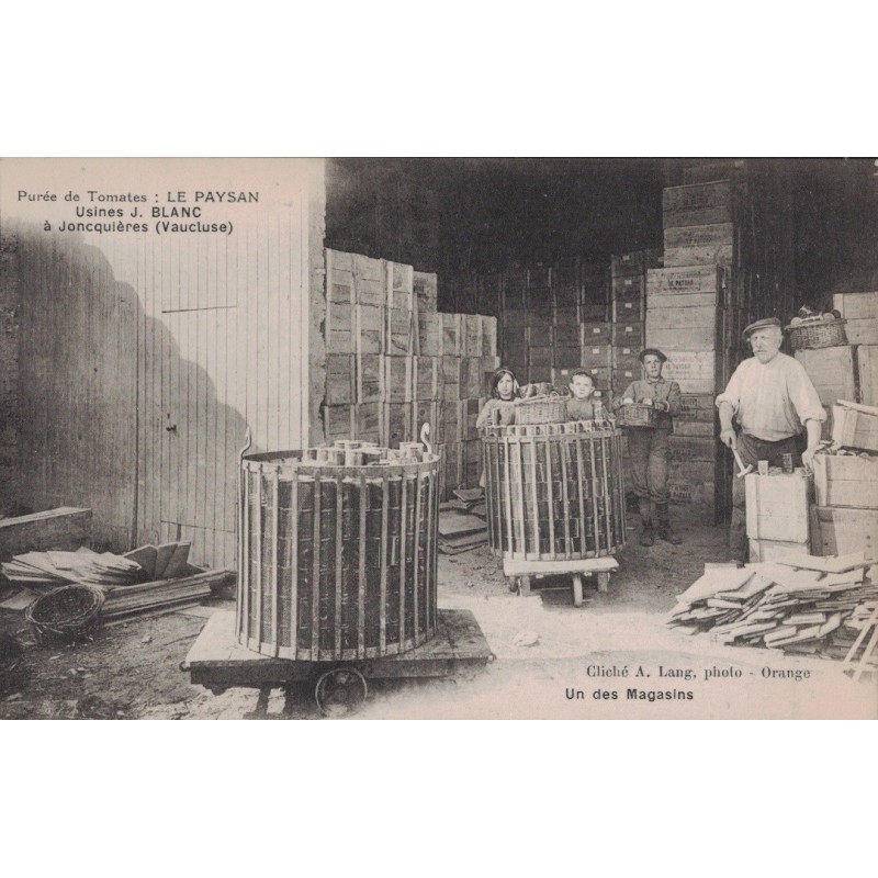 JONCQUIERES - USINE J.BLANC - PUREE DE TOMATES LE PAYSAN - UN DES MAGASINS - ANIMATION - METIER - CARTE NON CIRCULEE.
