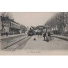 PERTUIS - LA GARE - ANIMATION - LOCOMOTIVE - CARTE NON CIRCULEE.