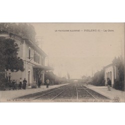 PIOLENC - LA GARE -...