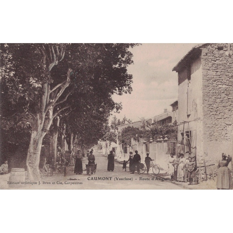 CAUMONT SUR DURANCE - ROUTE D'AVIGNON - ANIMATION - ENFANTS - CARTE DATEE DE 1919.